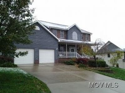 1st image of 15 Westwood Dr