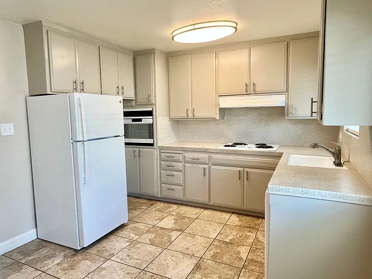 Elegante Apartments ~ Exceptionally Spacious, Unique and a Must See Community! — Photo 12