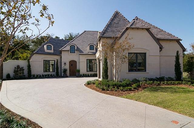 1st image of 139 Blackburn Dr