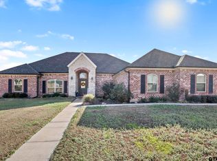 1000 Stone Shore St, Mount Pleasant, TX 75455
