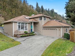 15615 159th Ave SE, Renton, WA 98058