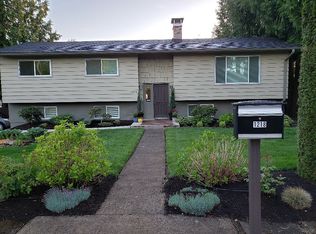 1218 NW Summit Dr, Vancouver, WA