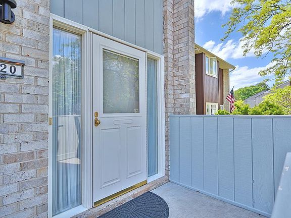 2nd image of 320 Carver Dr