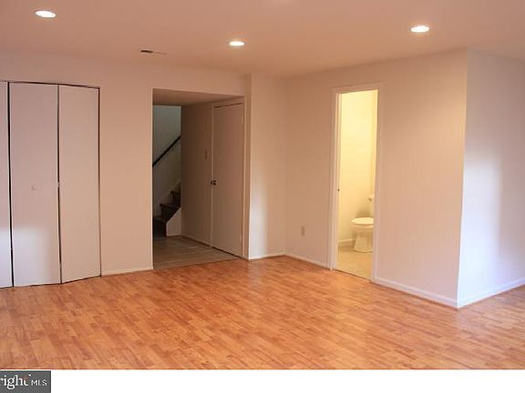 5th image of 1526 Marcy Pl #B