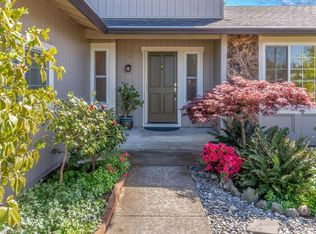 1073 Santa Cruz Way, Rohnert Park, CA 94928