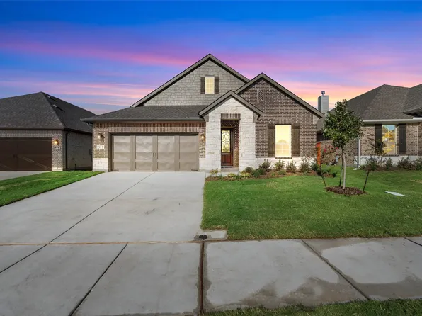 513 Pickett Creek Dr, Aledo, TX 76008