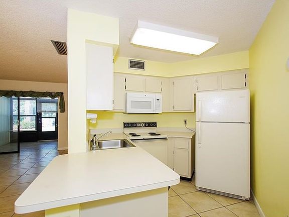 3rd image of 3603 Atrium Dr #102