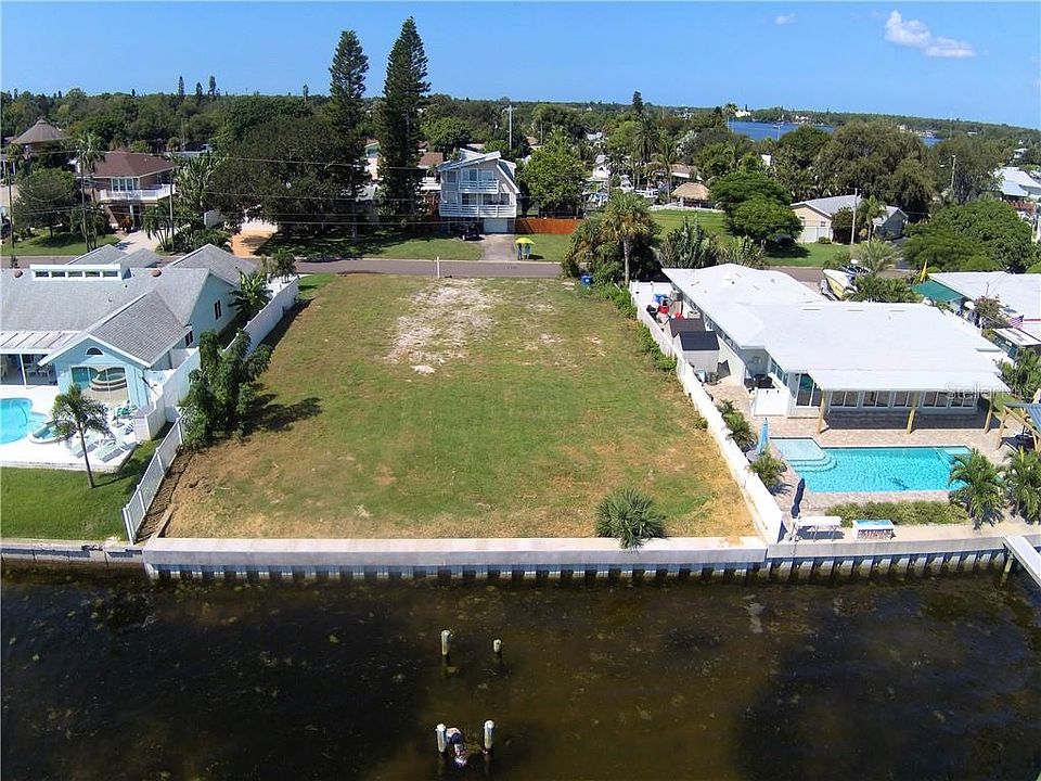 1st image of 3462 Coquina Key Dr SE