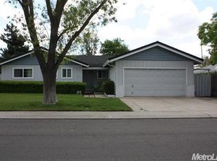 1624 Golden Gate Dr, Modesto, CA