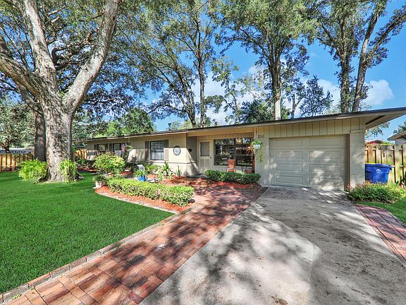 3rd image of 2511 Kellow Cir