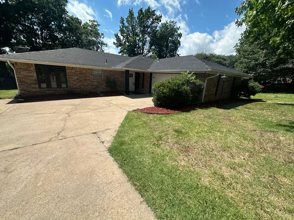 1545 S 5th St, McAlester, OK 74501