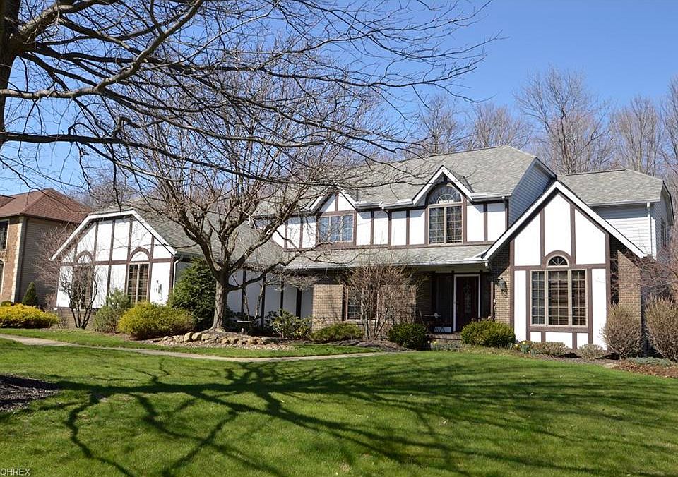 1st image of 340 Countryside Dr