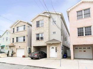 207 Congress St, Jersey City, NJ 07307