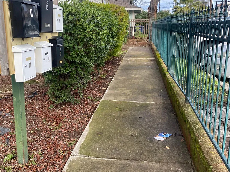 Fairfield St — Photo 17