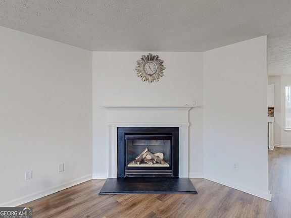 3rd image of 26 Springbottom Dr