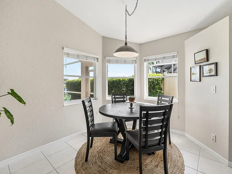 3817 Miramontes Cir — Photo 12