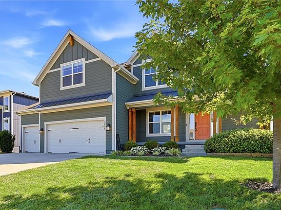 2nd image of 3008 SW Arboridge Dr