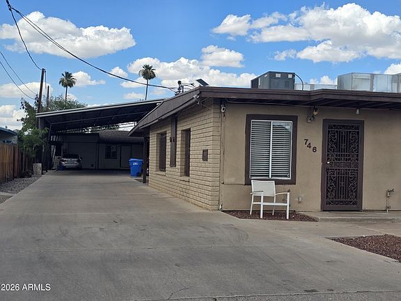 4th image of 746 W COOLIDGE Street
