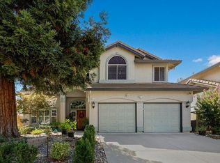 8513 Spring Azure Way, Elk Grove, CA 95624