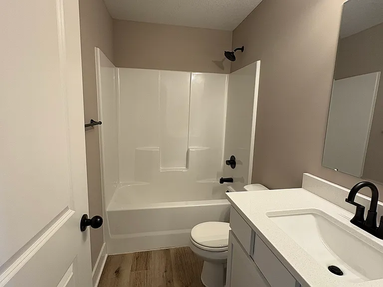 16307 W Lynndale St #16307 — Photo 7