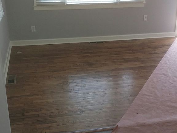 3rd image of 106 Valeria St