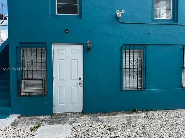 1121 NW 40th St, Miami, FL