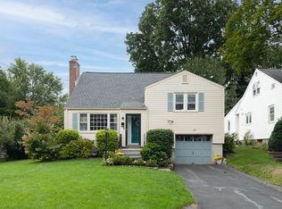 122 Dix Rd, Wethersfield, CT 06109