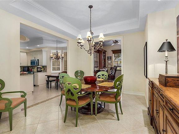 4th image of 4739 Stratford Ct APT 2202
