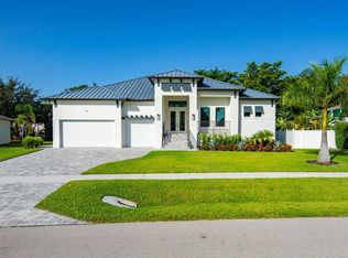 82 Tahiti Rd, Marco Island, FL 34145