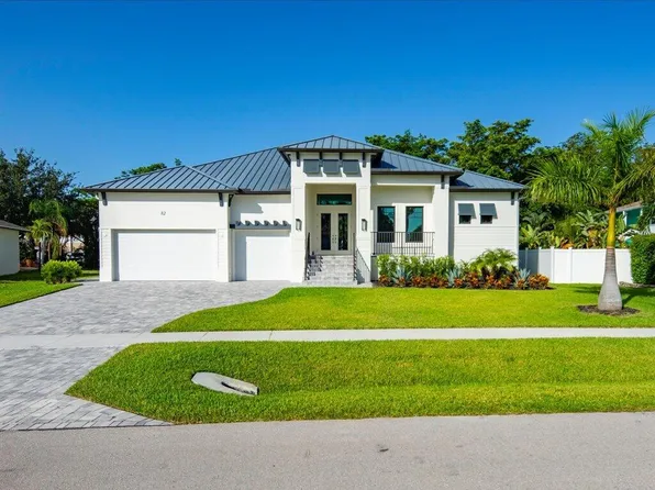 82 Tahiti Rd, Marco Island, FL 34145