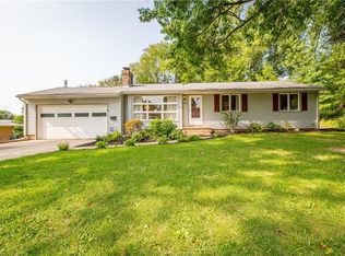 1631 Dunkeith Dr NW, Canton, OH 44708