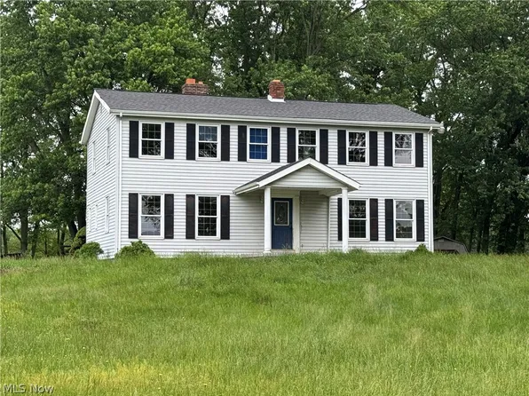 2320 Leetonia Rd, Leetonia, OH 44431