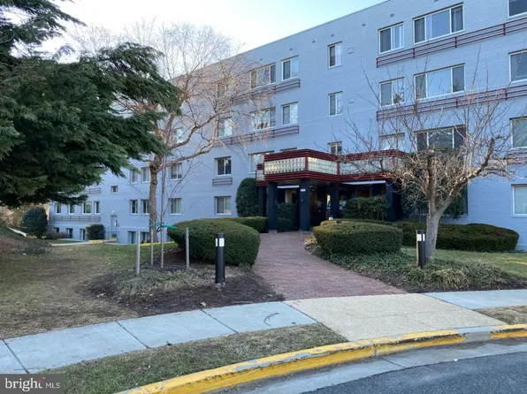 3701 5th St S APT 209, Arlington, VA 22204