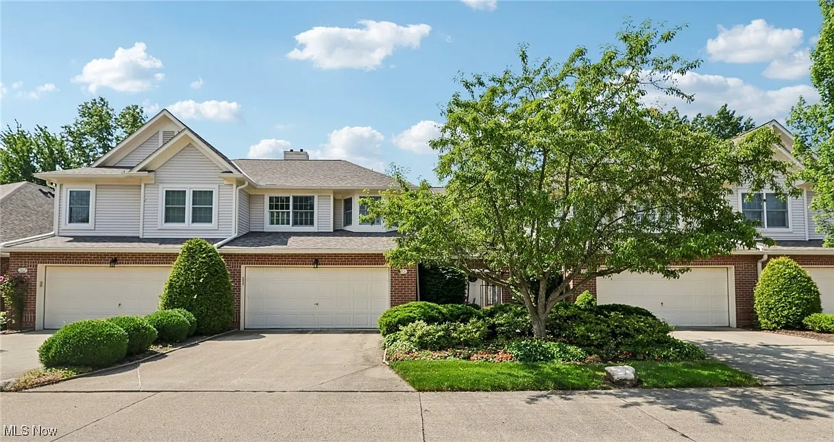 401 Bounty Way Unit 201 photo 1