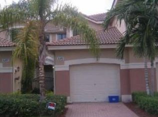4203 Vineyard Cir, Fort Lauderdale, FL 33332