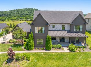 6594 Windmill Dr, College Grove, TN 37046