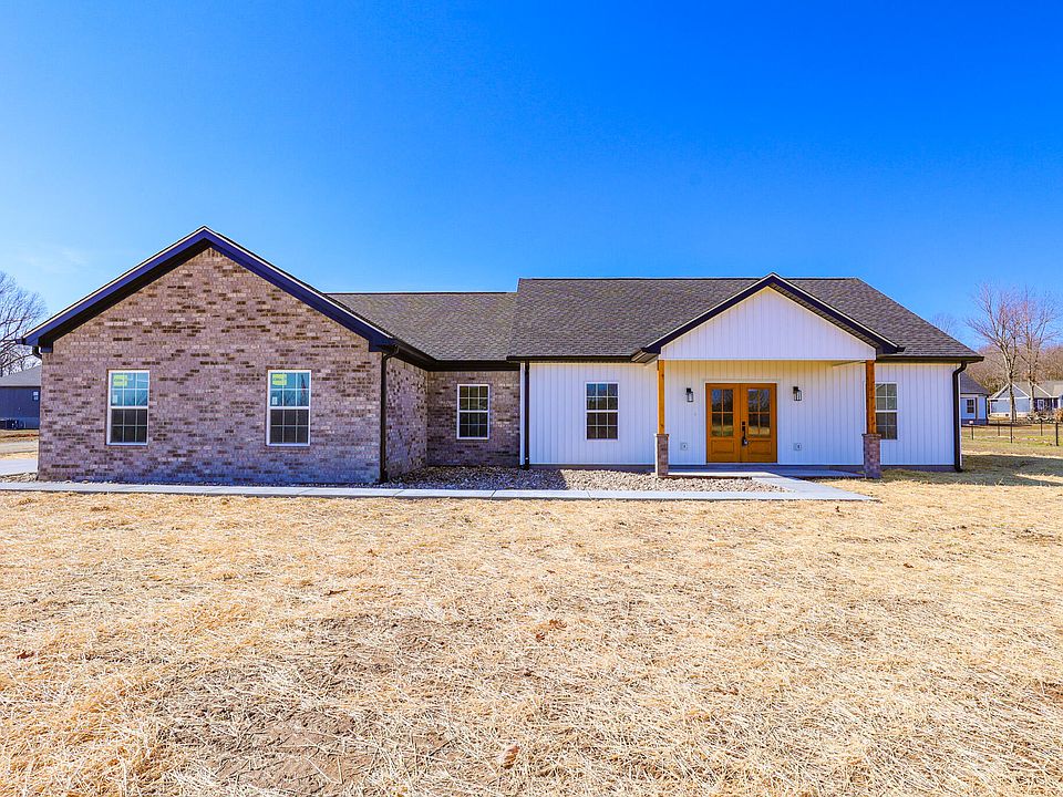 1st image of 139 Ayly Estates Dr