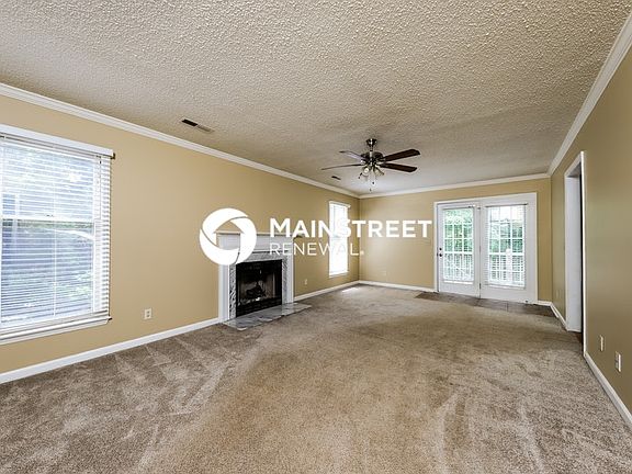 2nd image of 7141 Avenbury Cir