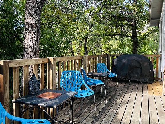 Deck with bbq off living room