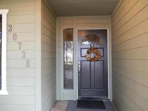 3rd image of 30738 Hill Dr