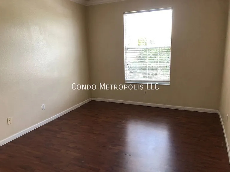 13560 Turtle Marsh Loop #325 — Photo 8