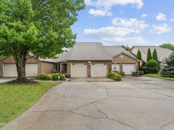 630 Sunrise Cir, Pigeon Forge, TN 37862