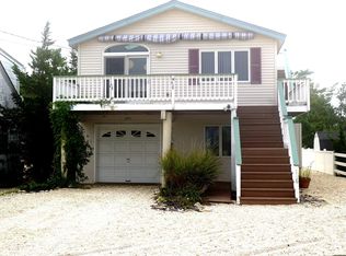 116 E 22nd St, Beach Haven, NJ 08008