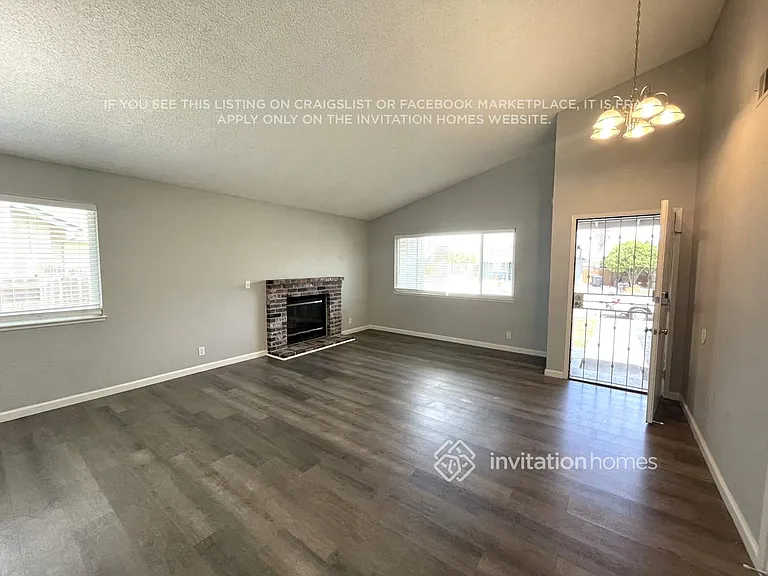1024 Winters Way — Photo 6