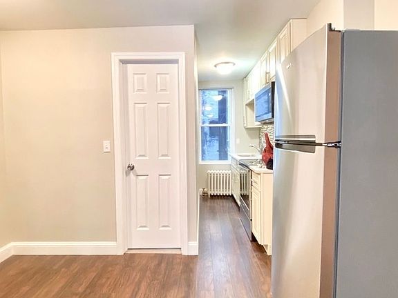 5th image of 111 1st Ave #1N