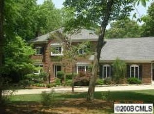 2335 Maynard Rd, Charlotte, NC 28270