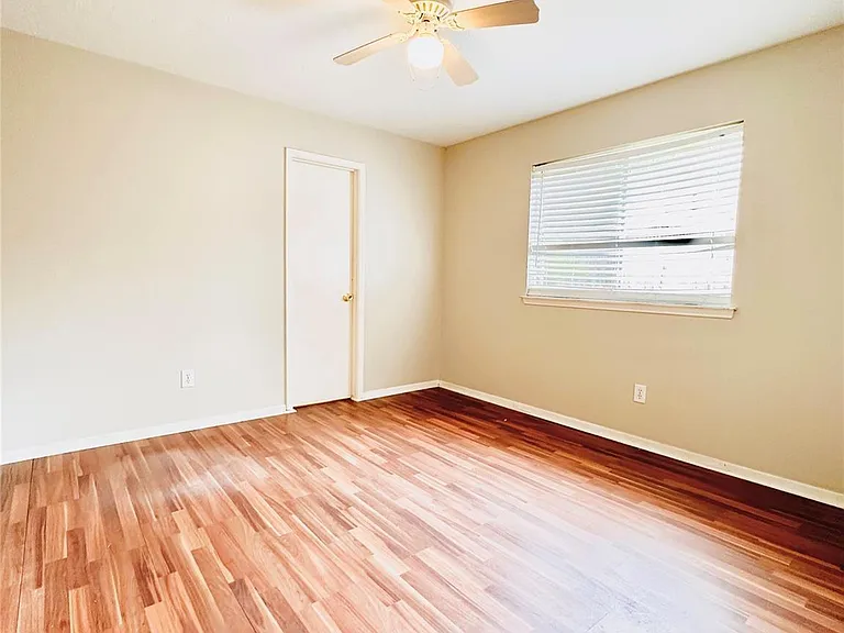 15111 Yorkpoint Dr — Photo 9