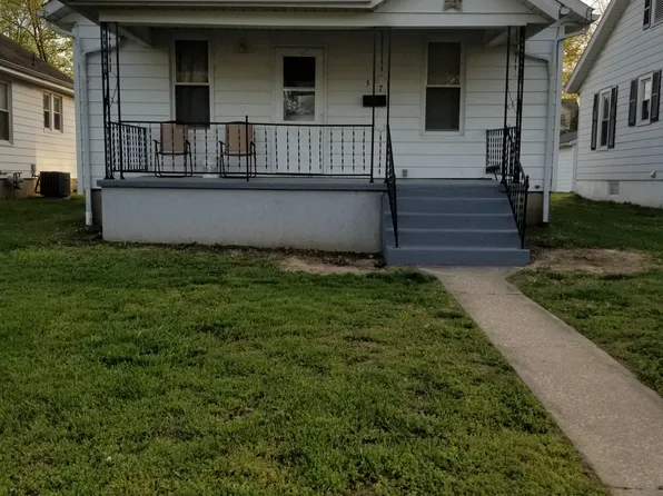 517 W German St, Chester, IL 62233