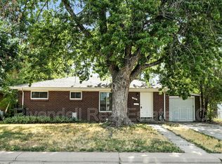 3040 Worchester St, Aurora, CO 80011