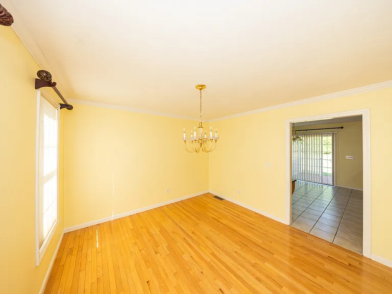 469 Walnut St — Photo 49